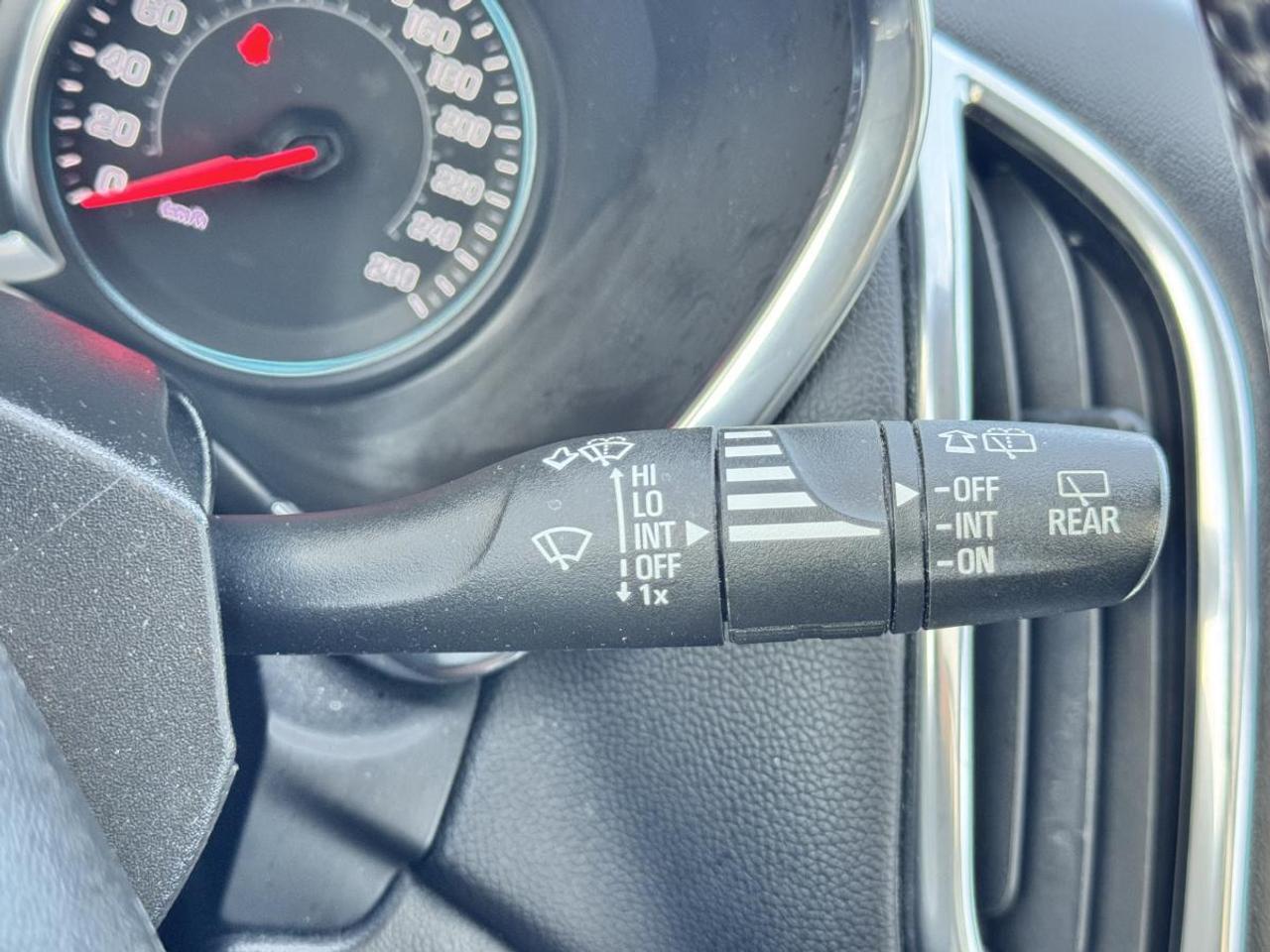 2020 Chevrolet Equinox AWD LT/ SOLD/ PENDING DELIVERY Photo