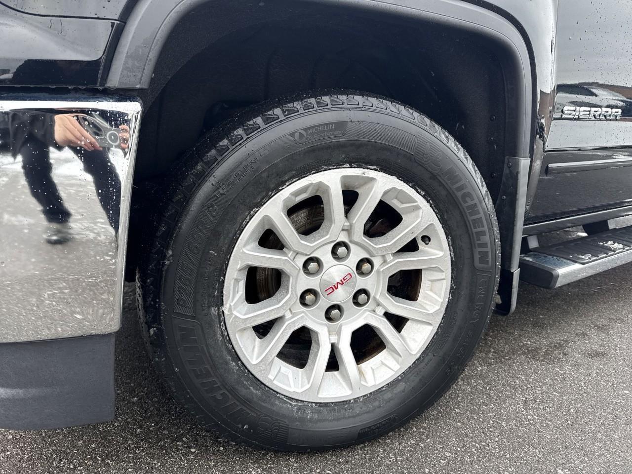 2017 GMC Sierra 1500 SLE Photo