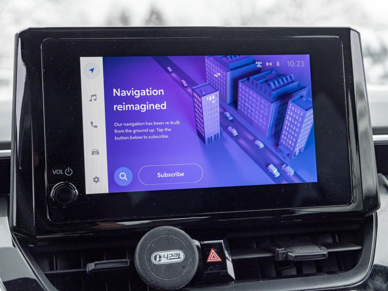 2024 Toyota Corolla L CVT   Winter tires   Local trade   Clean Carfax Photo