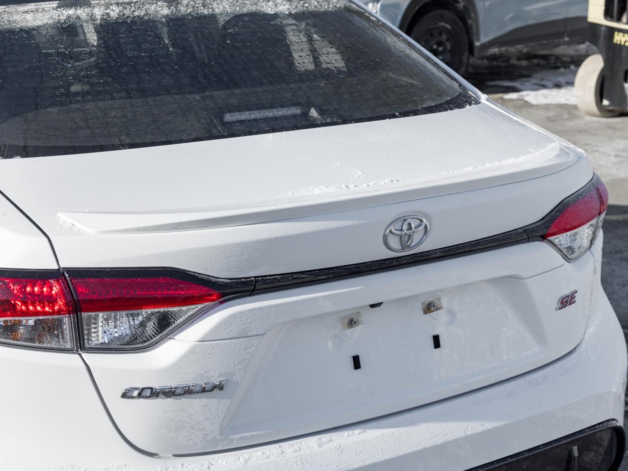 2024 Toyota Corolla SE CVT   Clean Carfax   Local trade   Low KMs! Photo