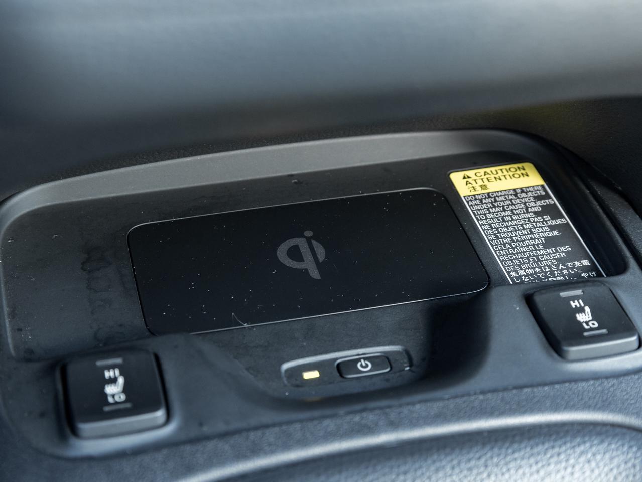 2024 Toyota Corolla SE CVT   Clean Carfax   Local trade   Low KMs! Photo