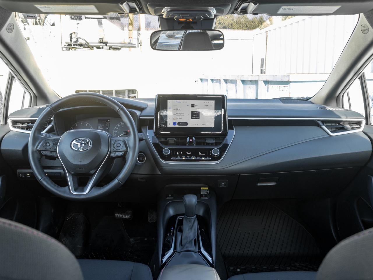 2024 Toyota Corolla SE CVT   Clean Carfax   Local trade   Low KMs! Photo