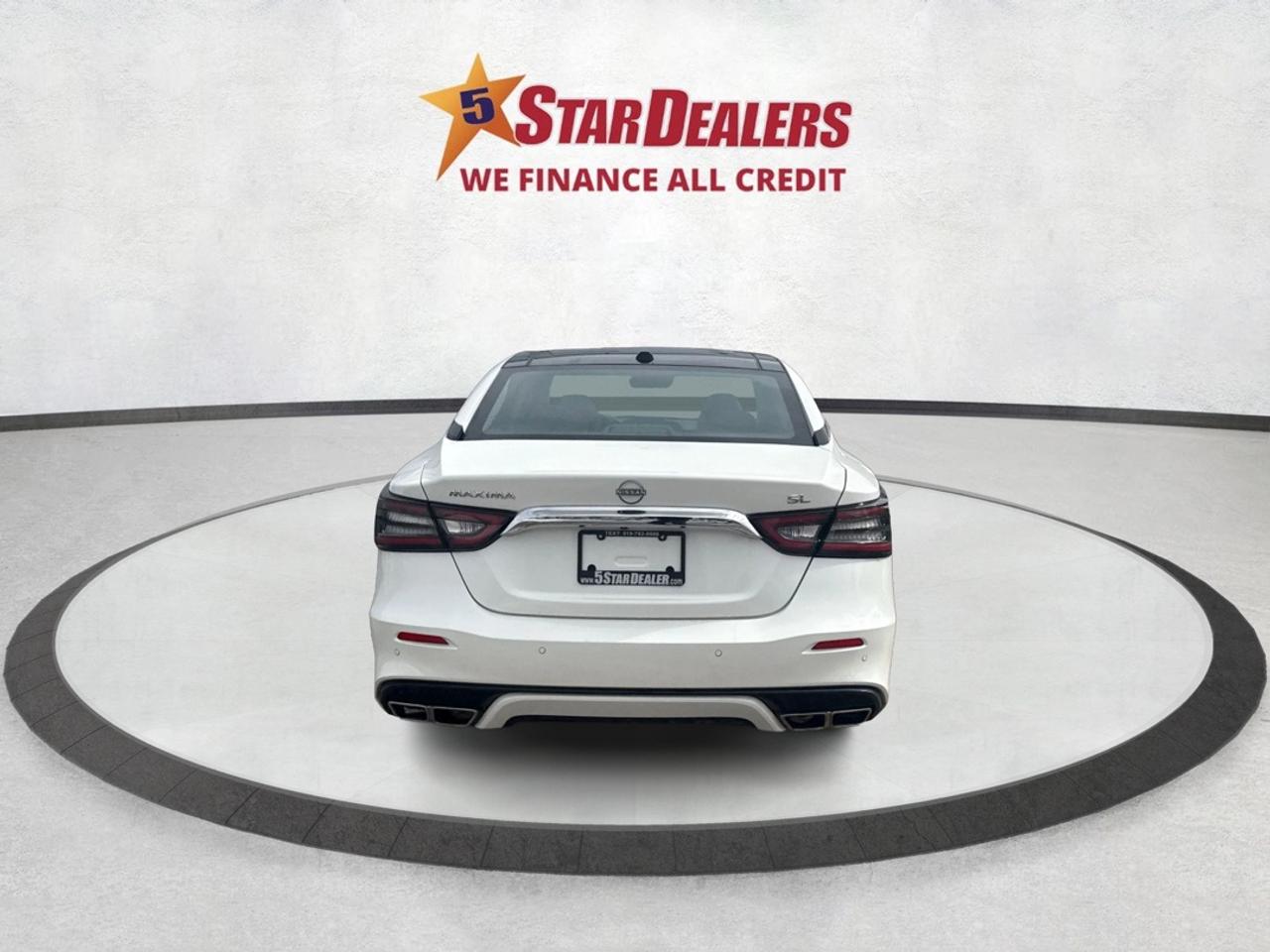 2023 Nissan Maxima NAV LEATHER SUNROOF LOADED! WE FINANCE ALL CREDIT Photo