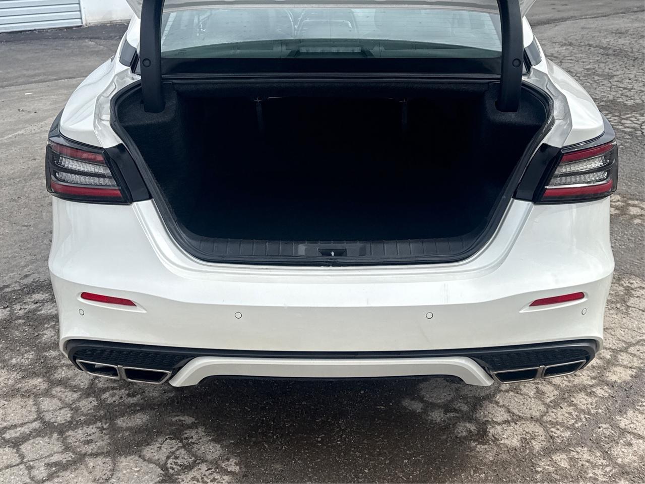 2023 Nissan Maxima NAV LEATHER SUNROOF LOADED! WE FINANCE ALL CREDIT Photo