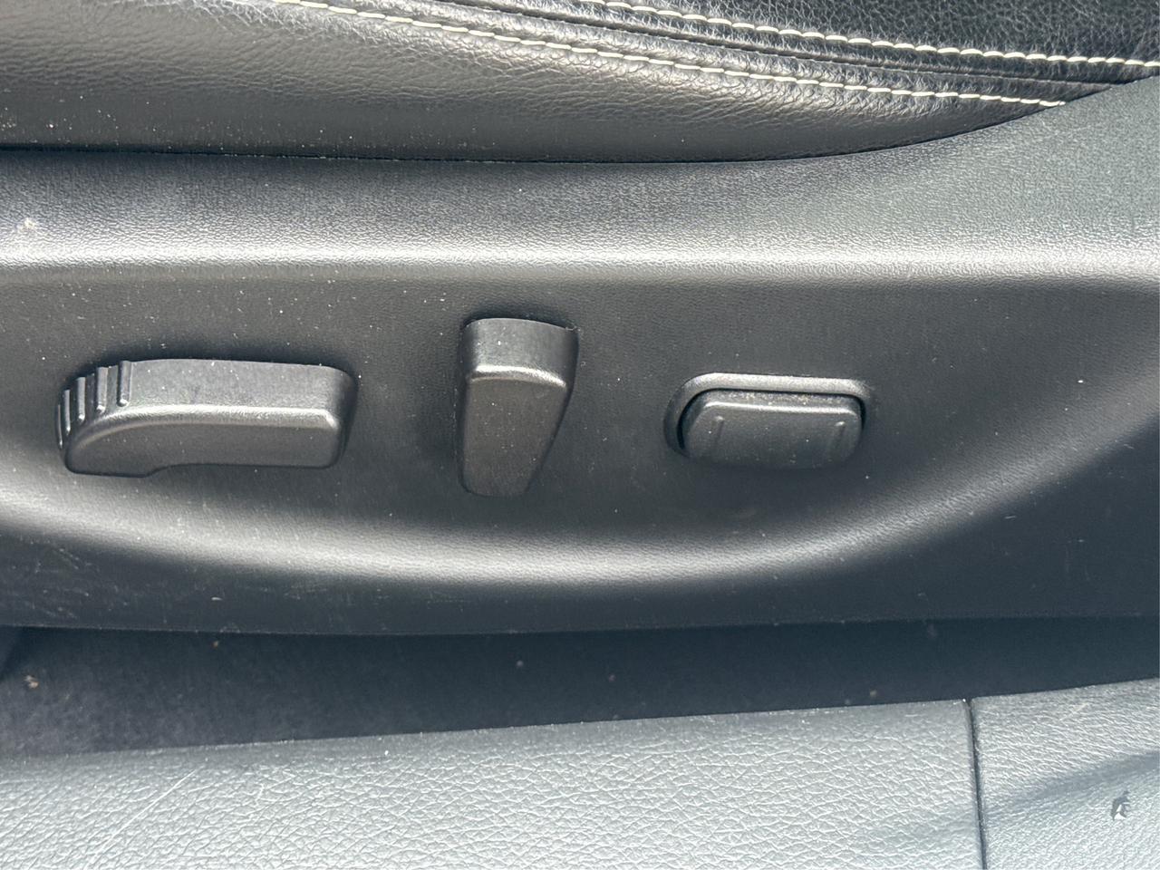 2023 Nissan Maxima NAV LEATHER SUNROOF LOADED! WE FINANCE ALL CREDIT Photo