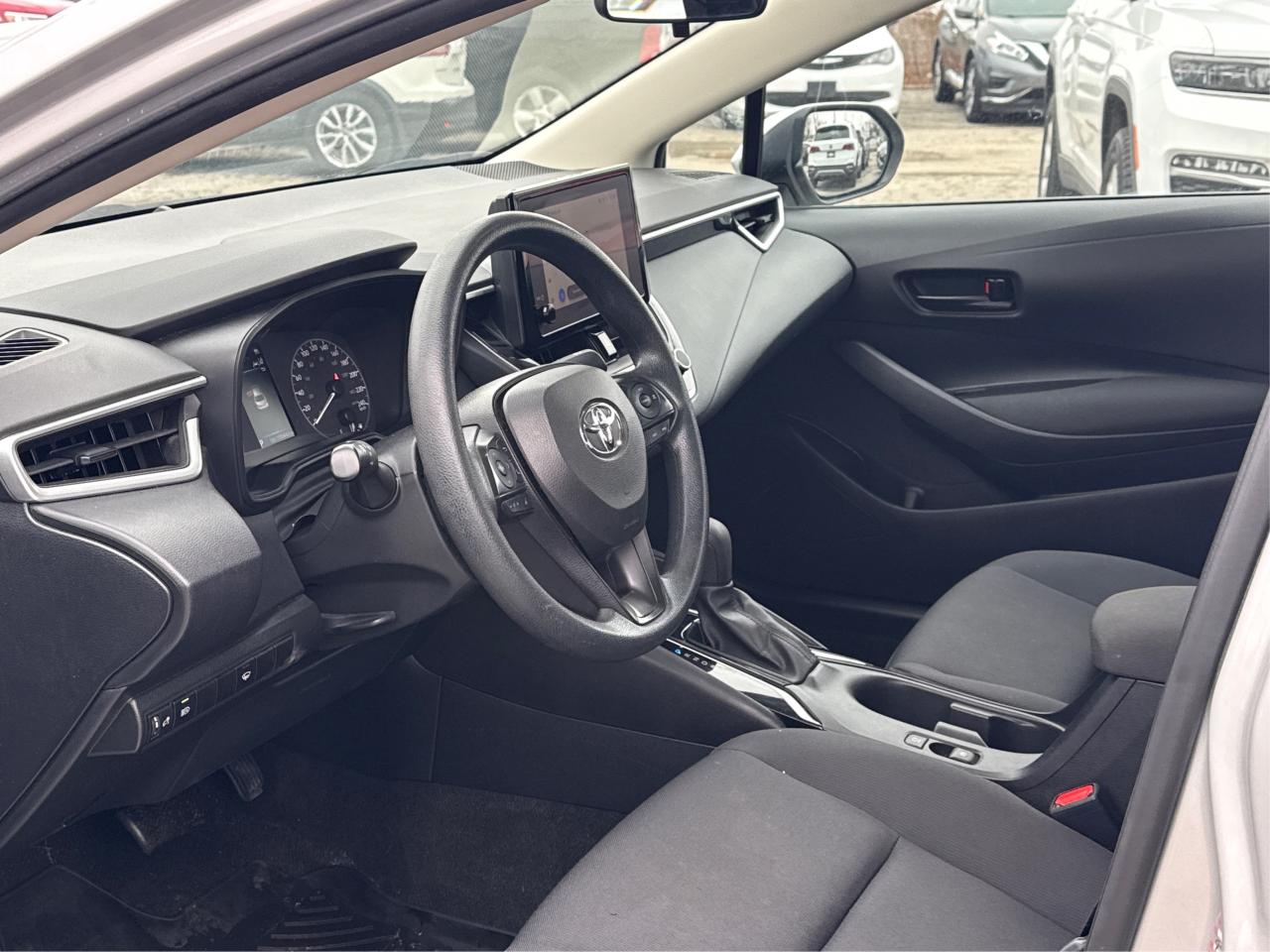 2023 Toyota Corolla HEATED SEATS MINT MUST SEE WE FINANCE ALL CREDIT! Photo