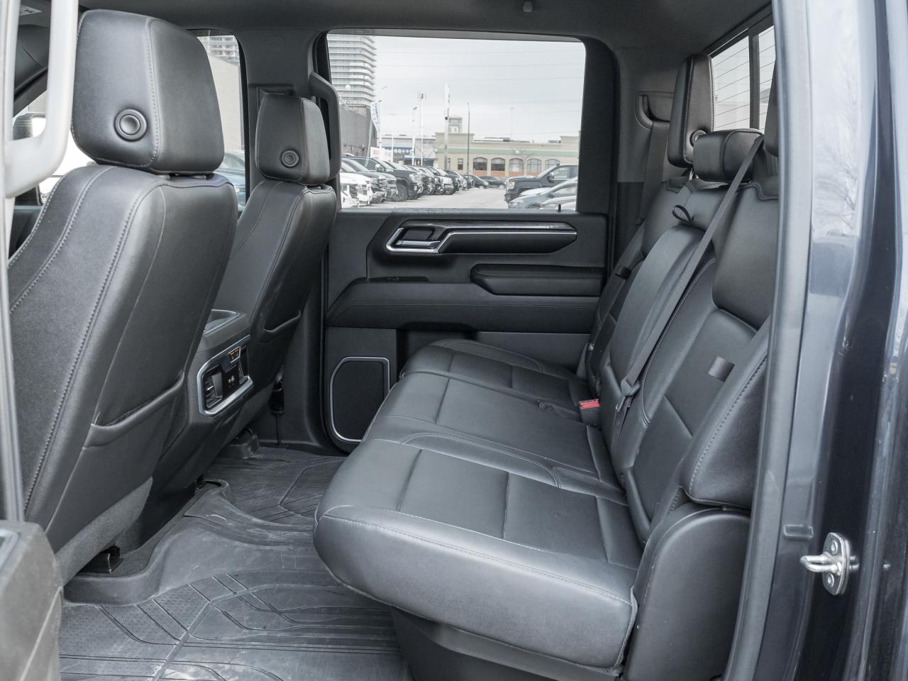 2024 Chevrolet SILVERADO 2500HD 4WD Crew Cab 159  LTZ Photo