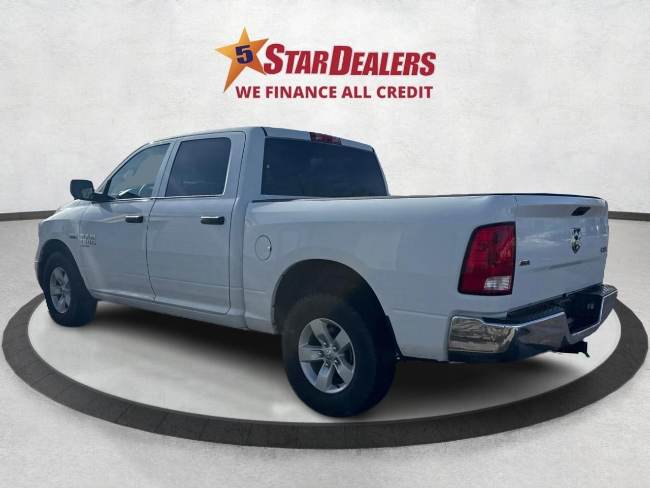 2023 RAM 1500 Classic SLT 4x4 Crew Cab 5'7  BX MINT WE FINANC ALL CREDIT Photo4