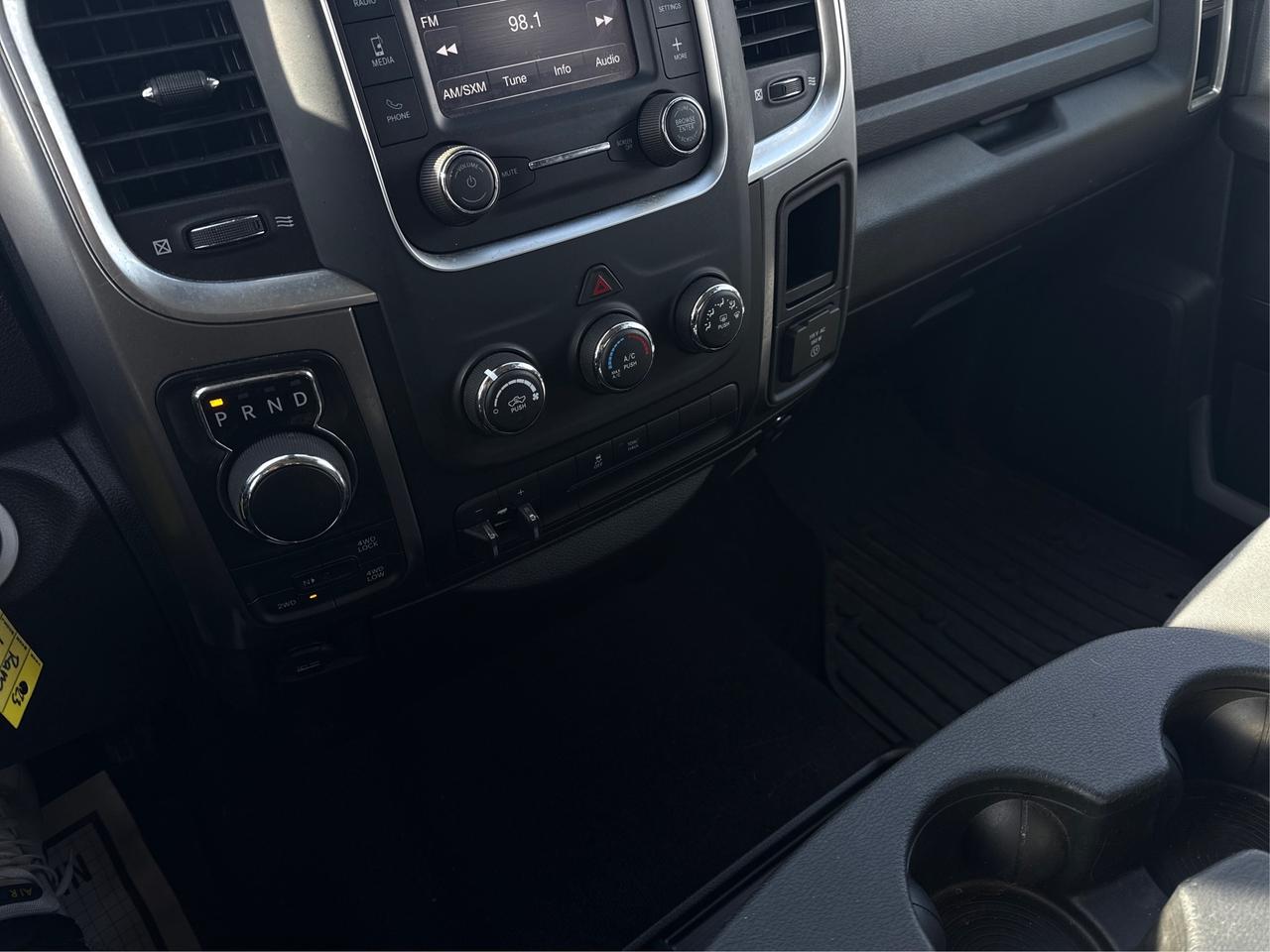 2023 RAM 1500 Classic SLT 4x4 Crew Cab 5'7  BX MINT WE FINANC ALL CREDIT Photo