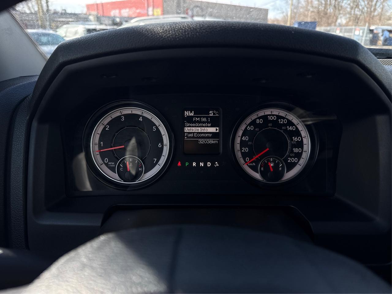 2023 RAM 1500 Classic SLT 4x4 Crew Cab 5'7  BX MINT WE FINANC ALL CREDIT Photo