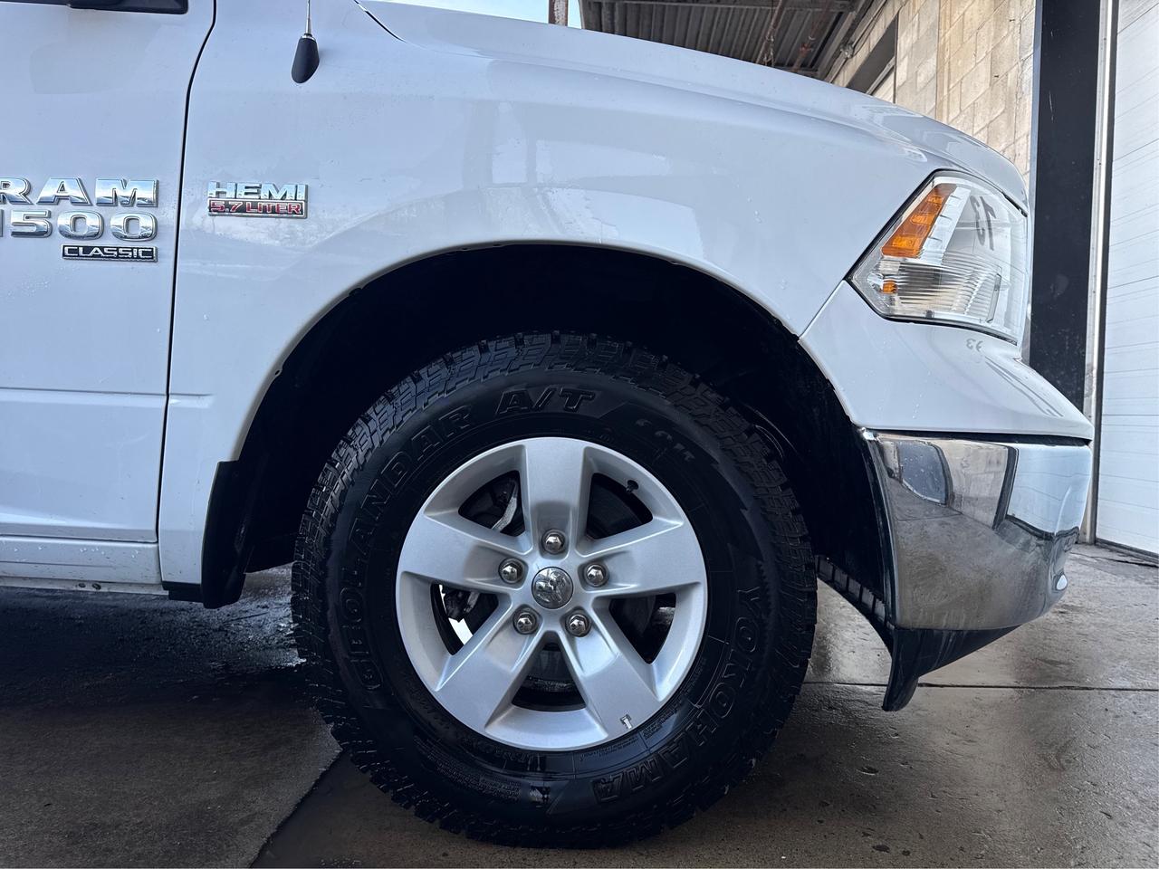 2023 RAM 1500 Classic SLT 4x4 Crew Cab 5'7  BX MINT WE FINANC ALL CREDIT Photo