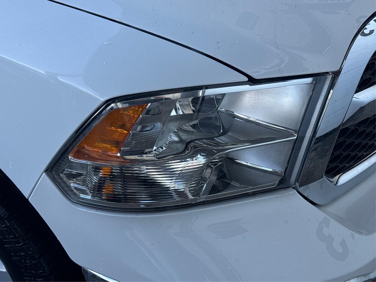 2023 RAM 1500 Classic SLT 4x4 Crew Cab 5'7  BX MINT WE FINANC ALL CREDIT Photo