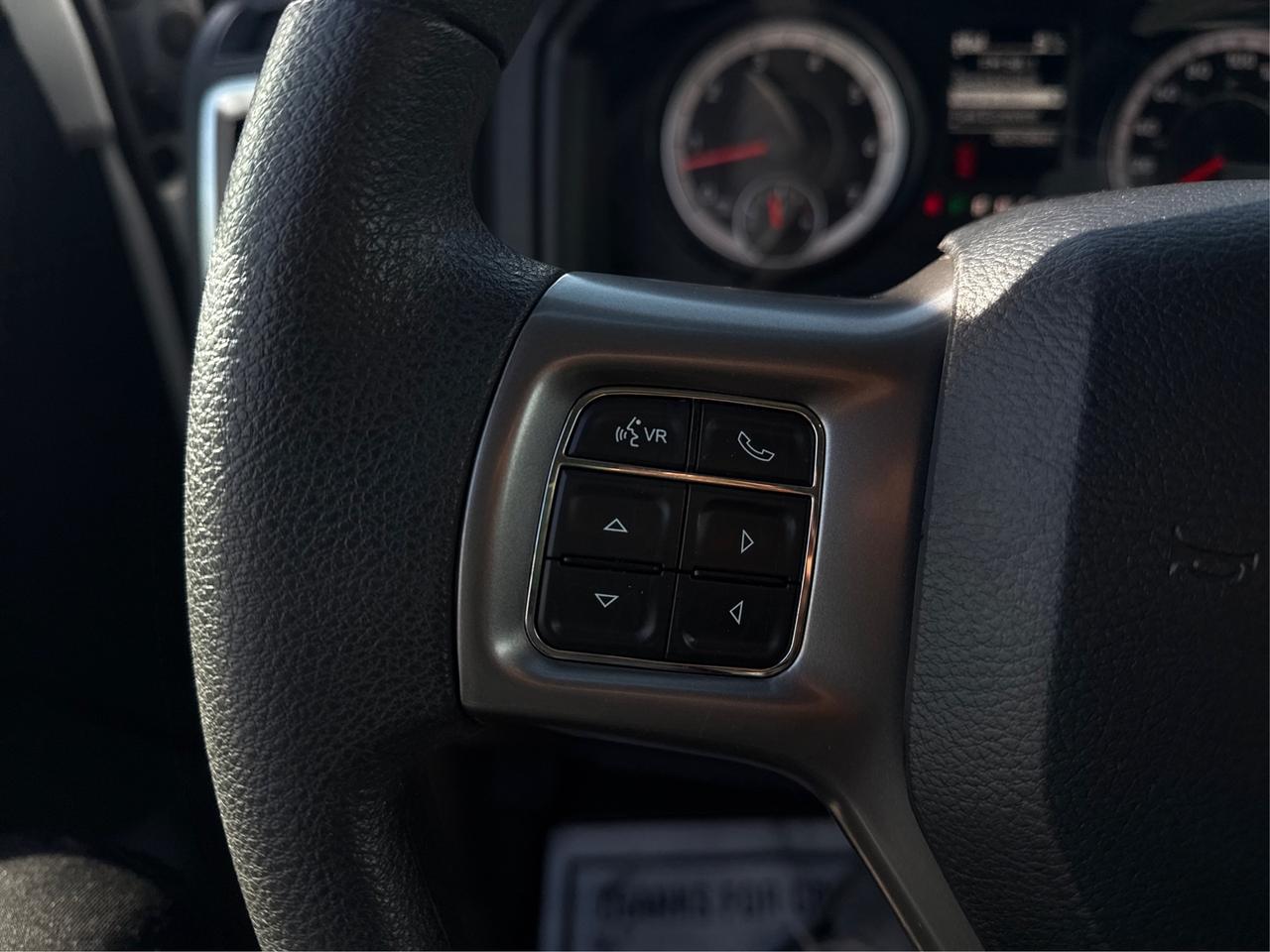 2023 RAM 1500 Classic SLT 4x4 Crew Cab 5'7  BX MINT WE FINANC ALL CREDIT Photo