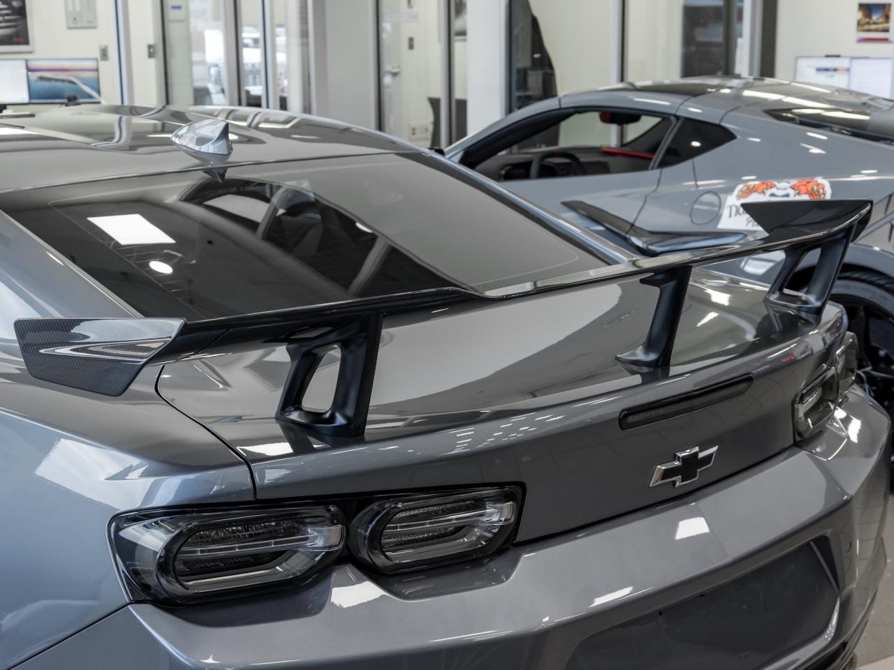 2020 Chevrolet Camaro ZL1 1LE, MANUAL!!, FRONT END PPF, A1Z Track PK. Photo