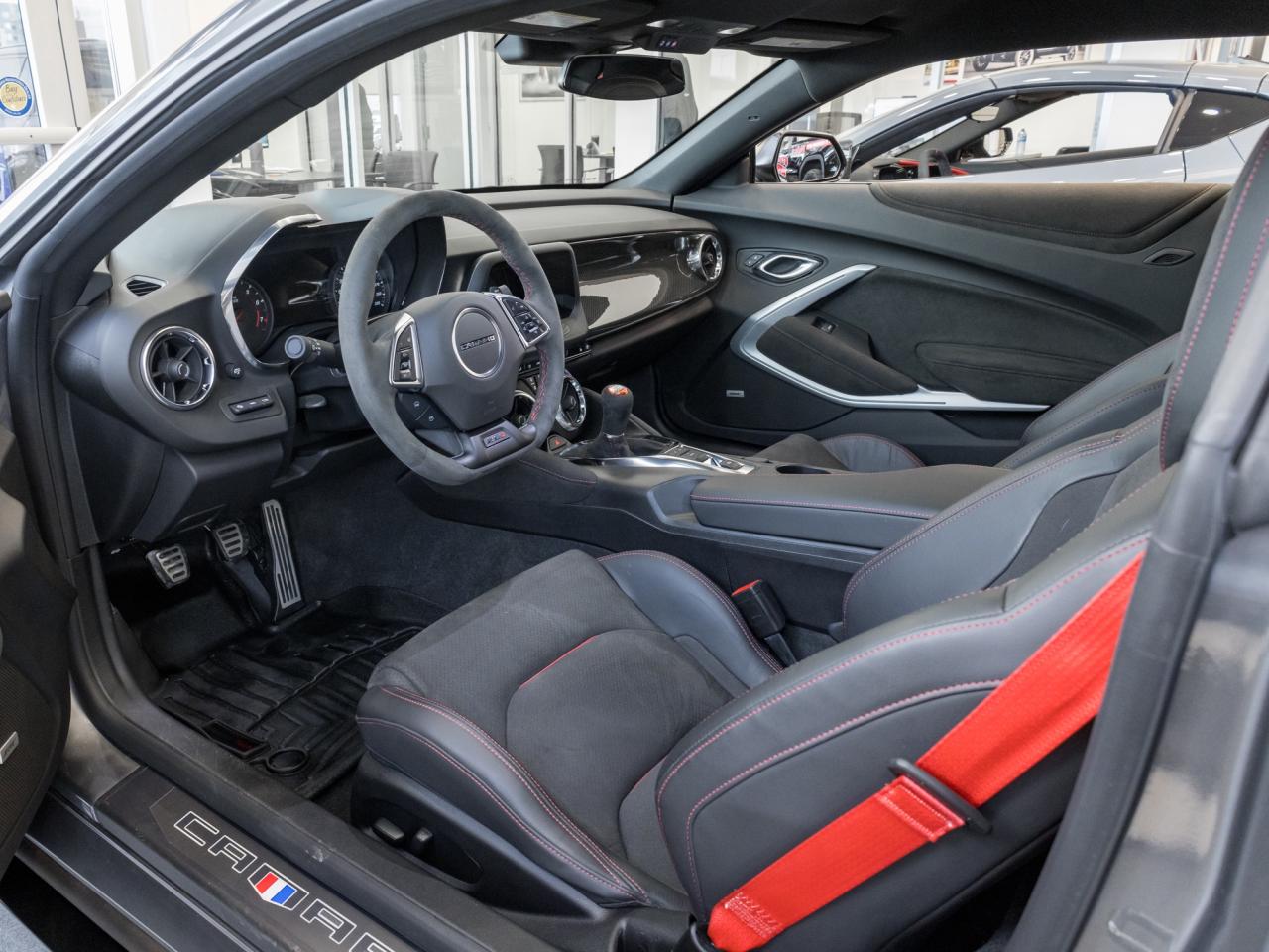 2020 Chevrolet Camaro ZL1 1LE, MANUAL!!, FRONT END PPF, A1Z Track PK. Photo