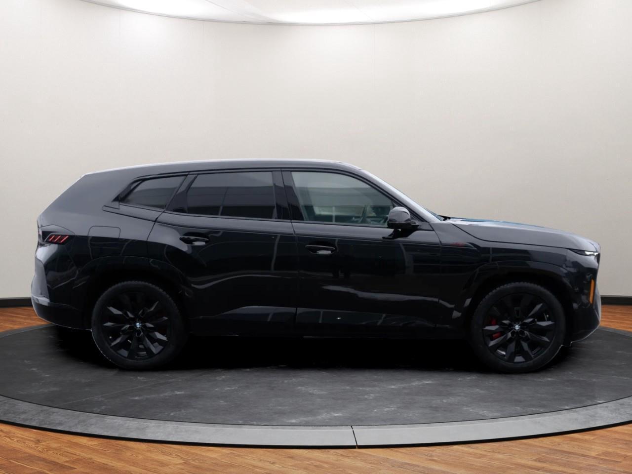 2026 BMW XM Label Photo