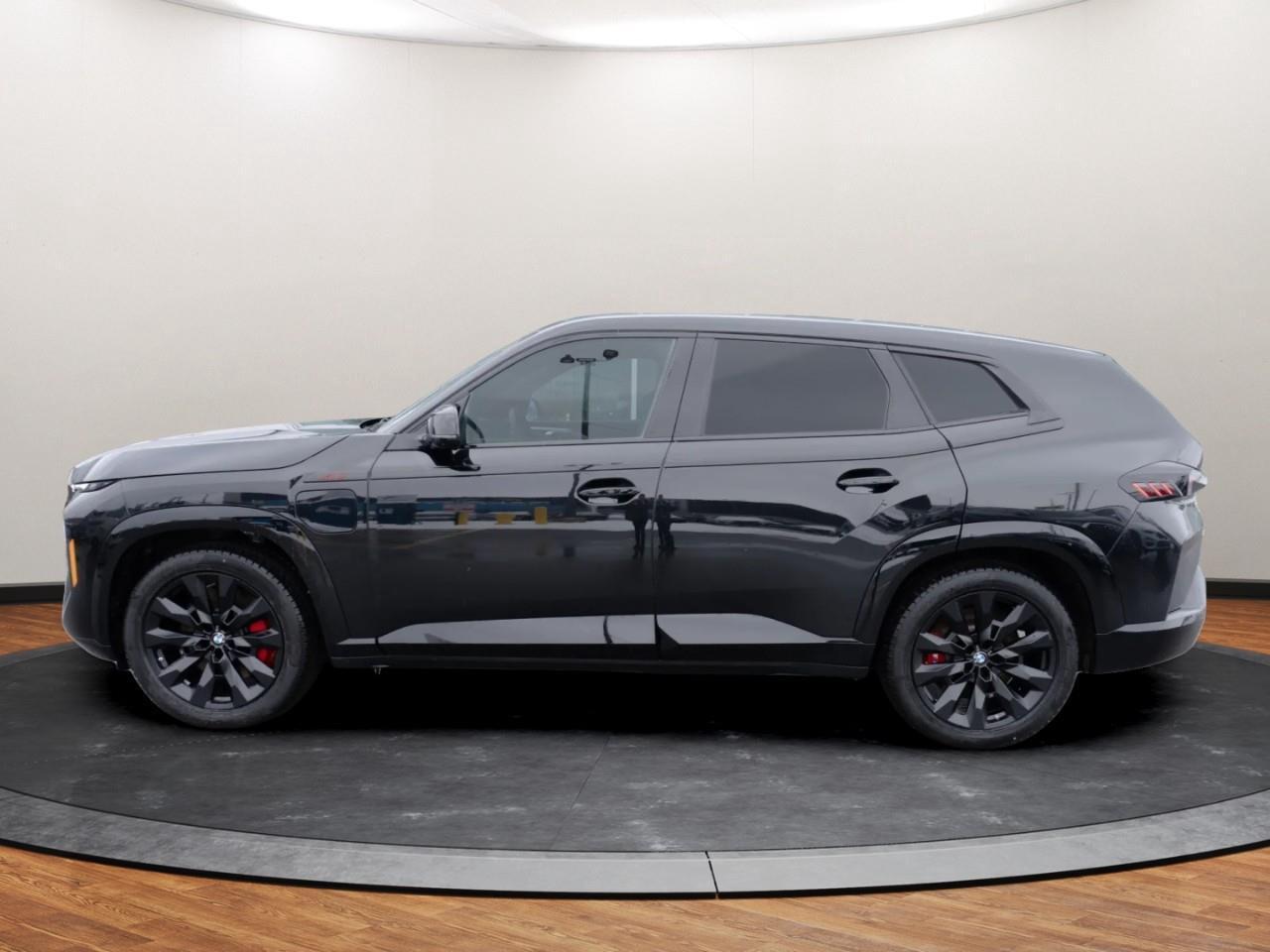 2026 BMW XM Label Photo