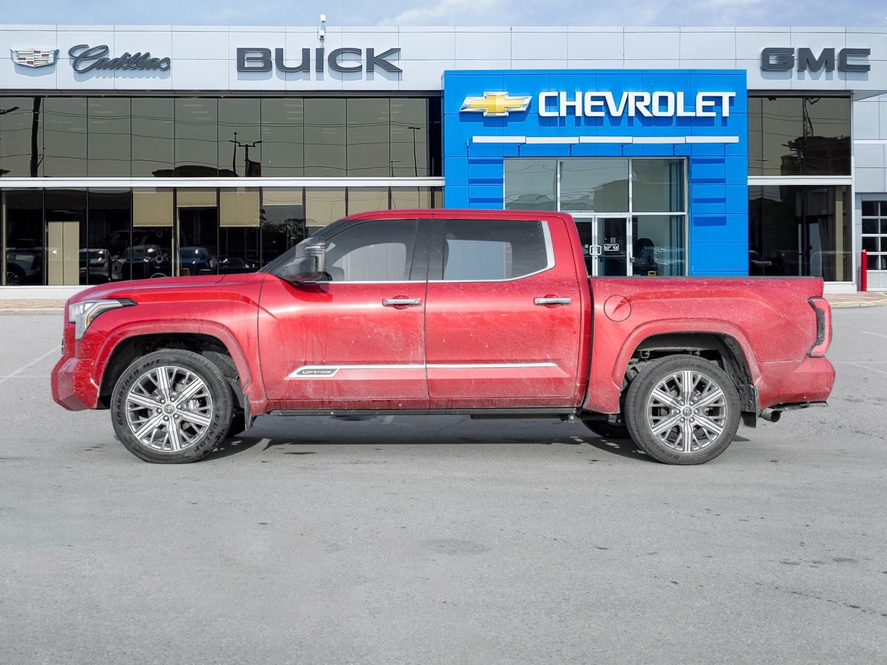 2023 Toyota Tundra 4x4 Crewmax Capstone Hybrid   Off lease Photo2