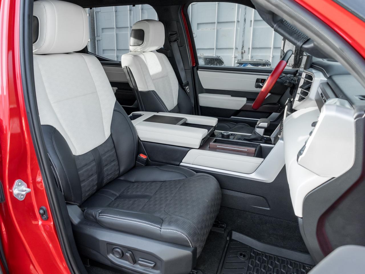 2023 Toyota Tundra 4x4 Crewmax Capstone Hybrid   Off lease Photo