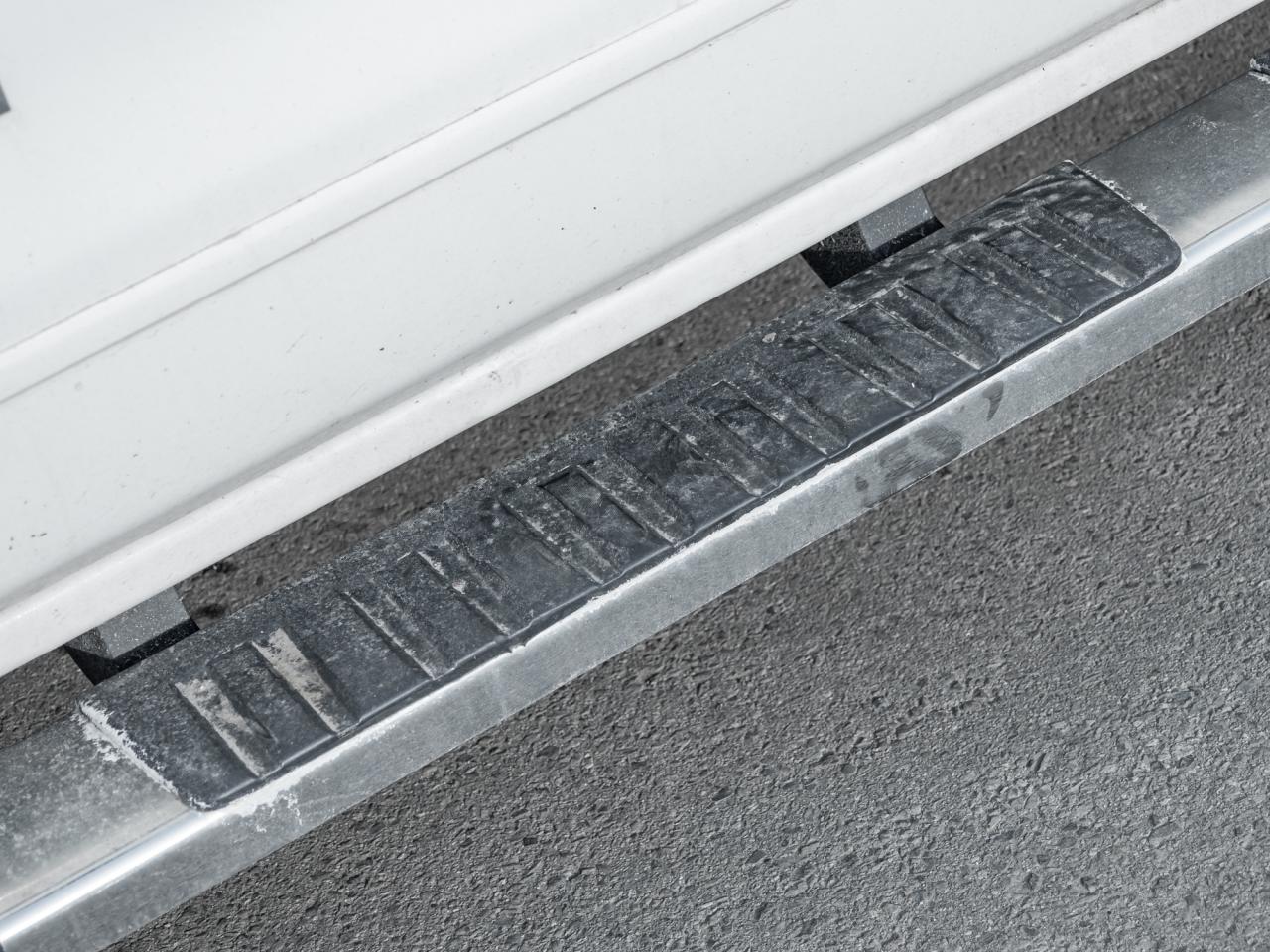 2017 GMC Sierra 1500 4WD Crew Cab 143.5  SLE   Certified! Photo