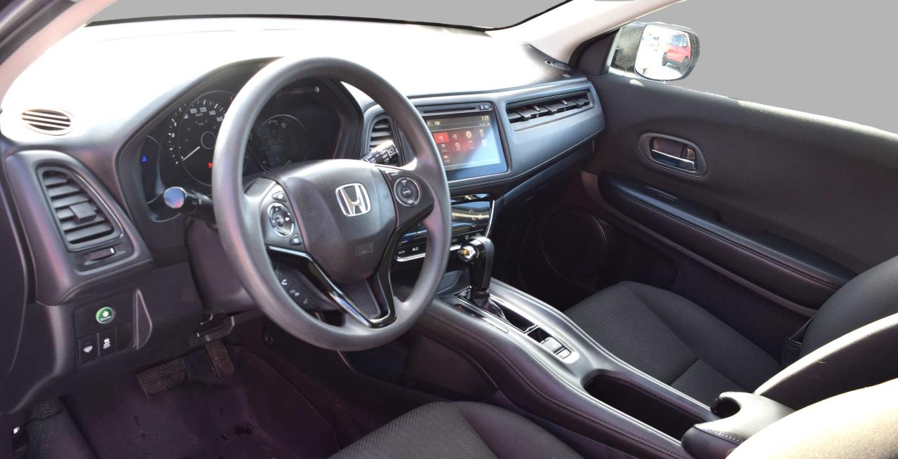 2017 Honda HR-V LX AWD Photo