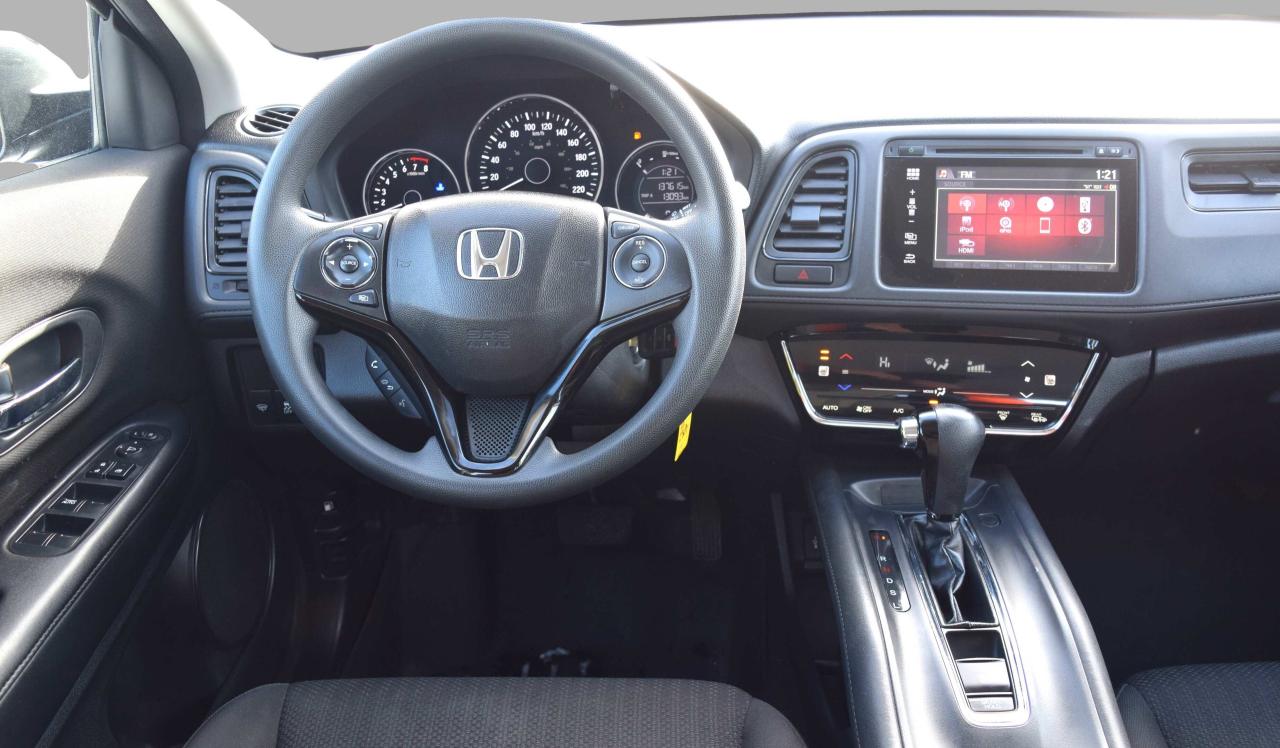 2017 Honda HR-V LX AWD Photo