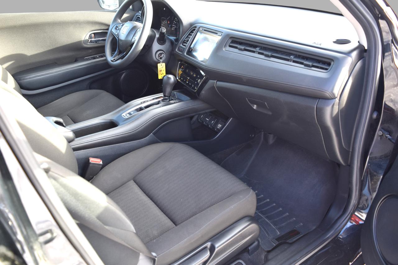 2017 Honda HR-V LX AWD Photo