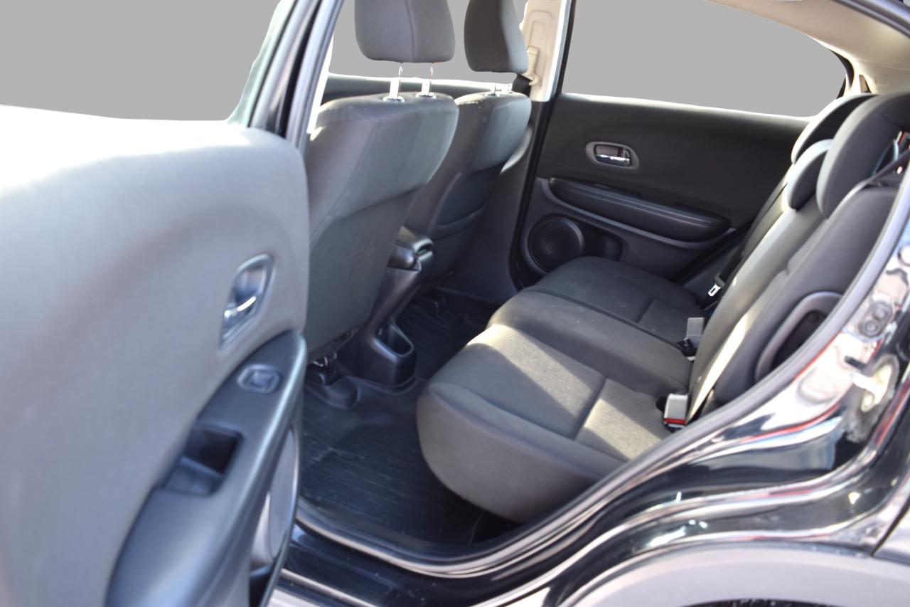 2017 Honda HR-V LX AWD Photo