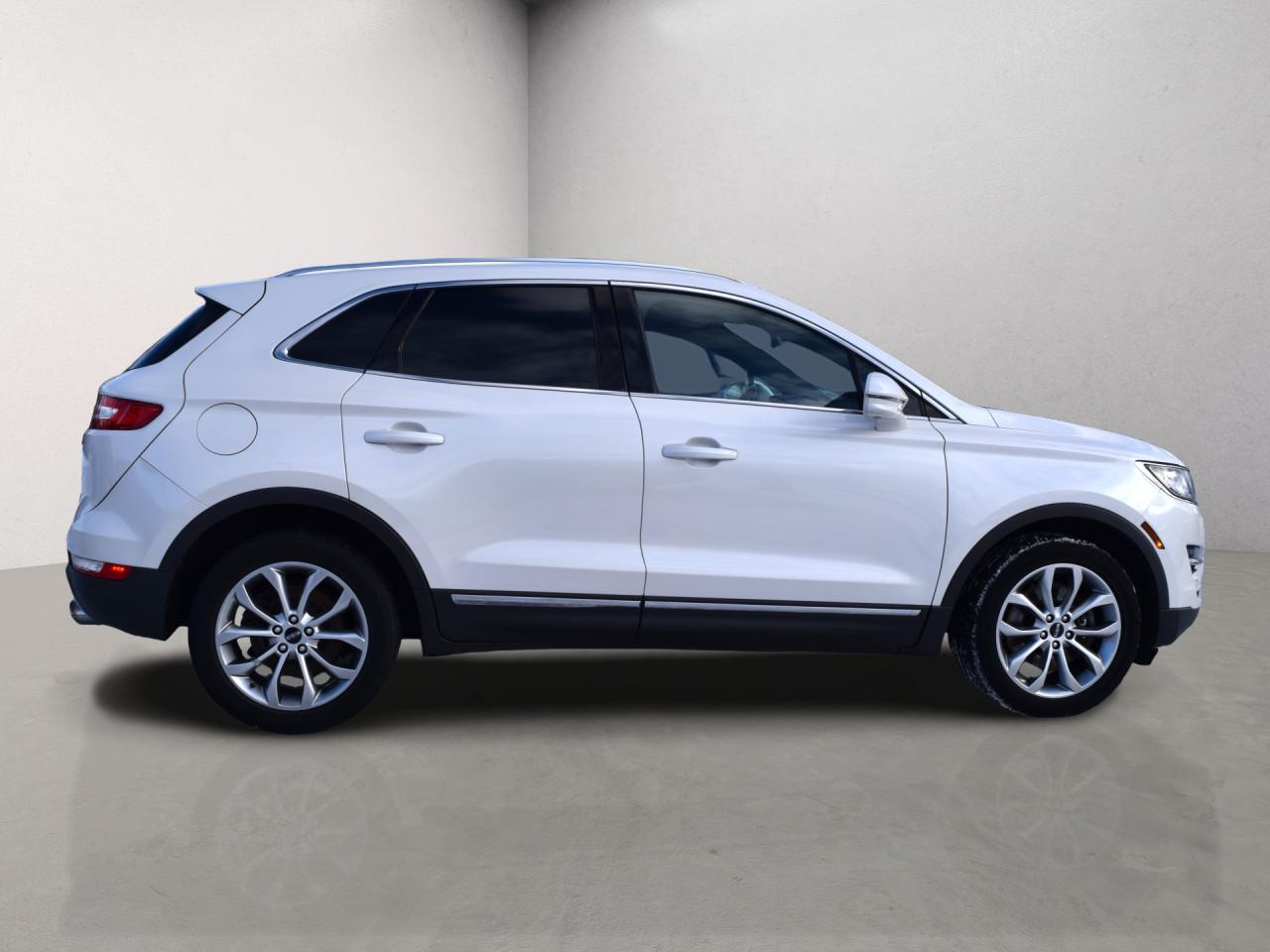 2015 Lincoln MKC AWD Navi Panoramic Sunroof Photo3