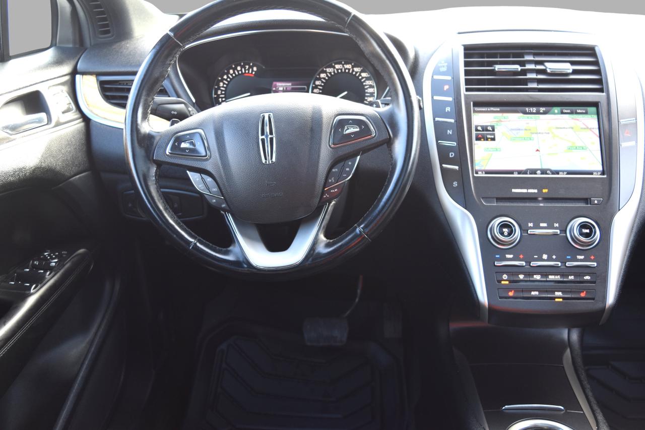 2015 Lincoln MKC AWD Navi Panoramic Sunroof Photo