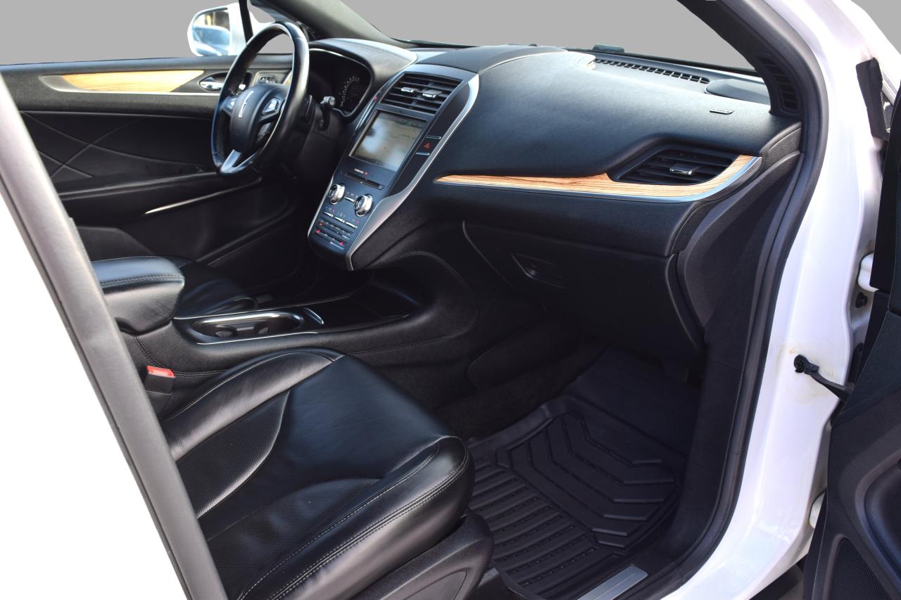 2015 Lincoln MKC AWD Navi Panoramic Sunroof Photo