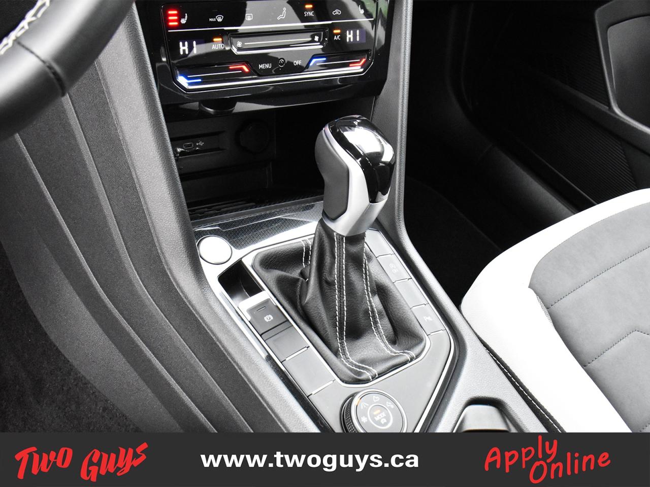 2025 Volkswagen Taos Comfortline AWD   Lease Return   Clean CF Photo