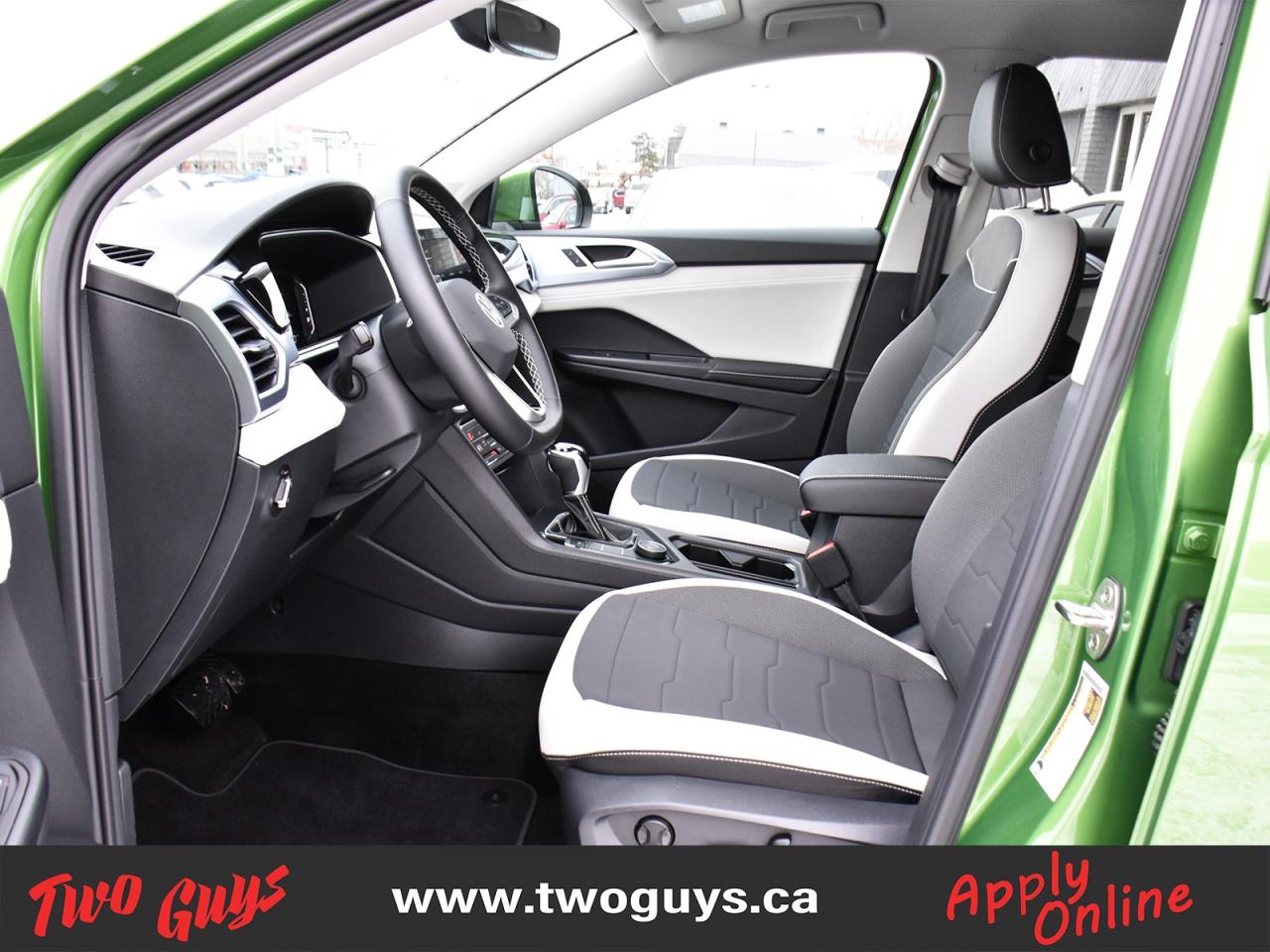 2025 Volkswagen Taos Comfortline AWD   Lease Return   Clean CF Photo