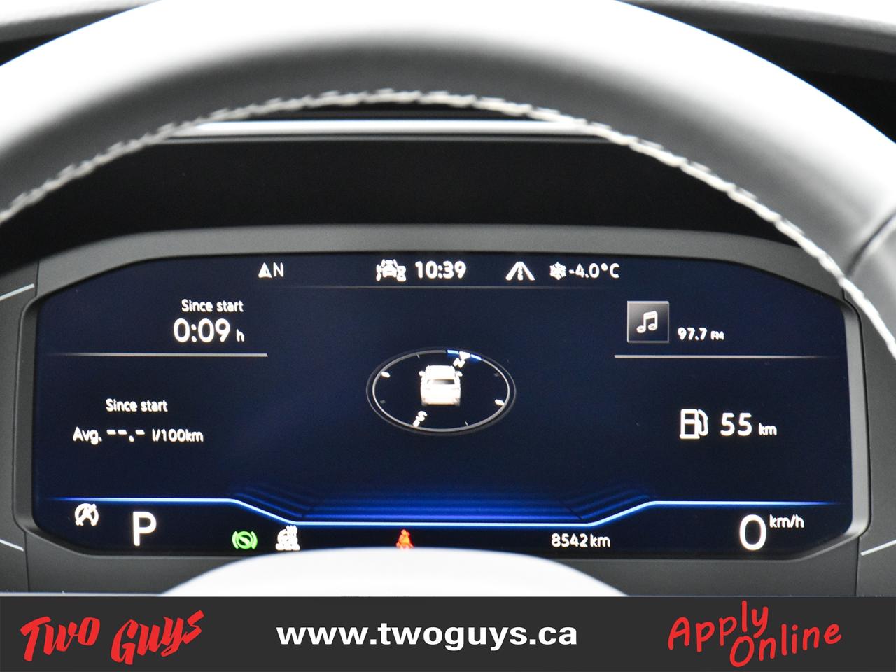 2025 Volkswagen Taos Comfortline AWD   Lease Return   Clean CF Photo