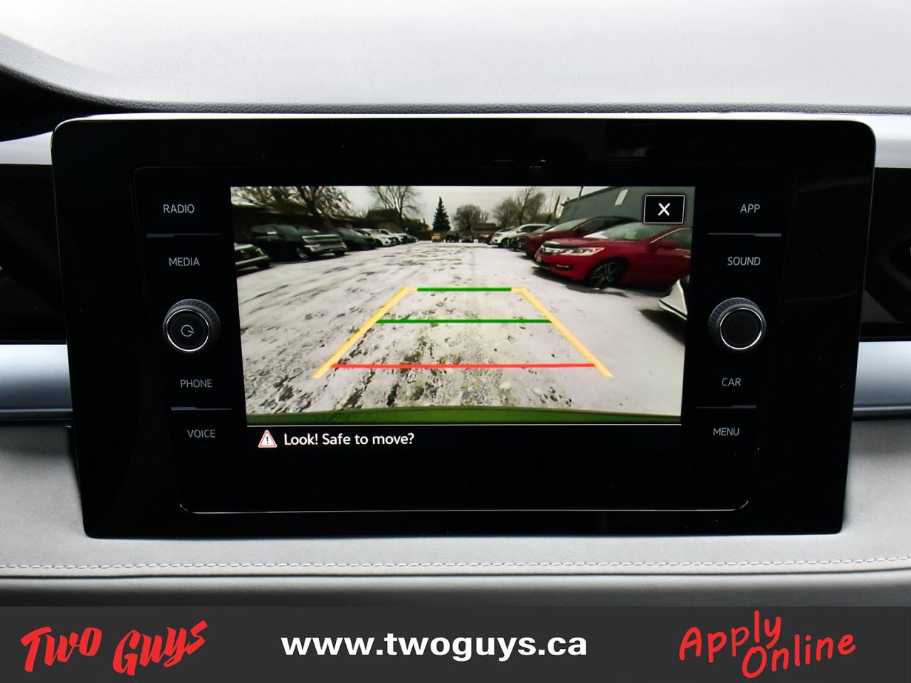 2025 Volkswagen Taos Comfortline AWD   Lease Return   Clean CF Photo