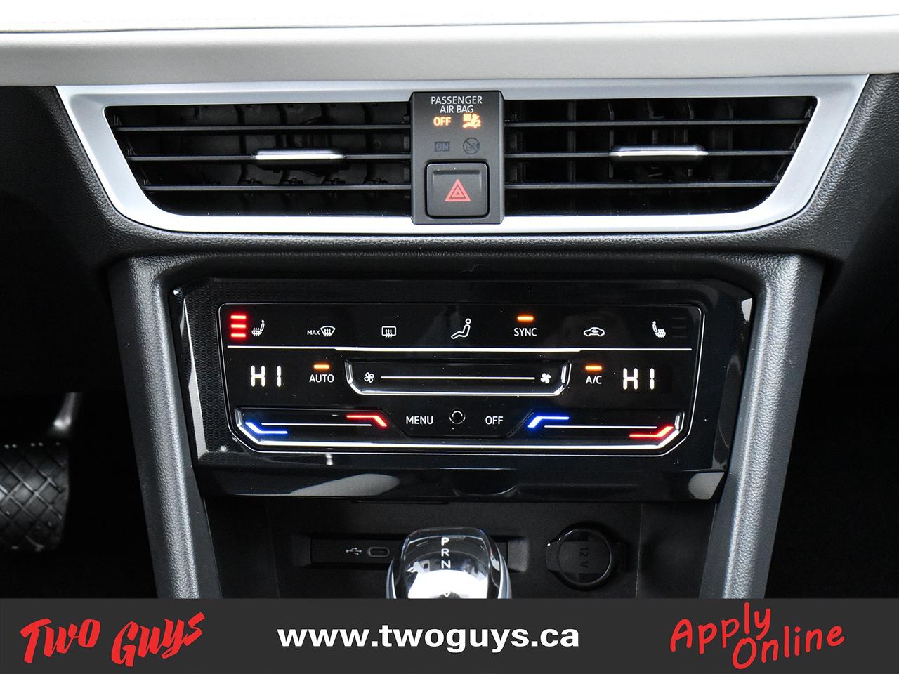 2025 Volkswagen Taos Comfortline AWD   Lease Return   Clean CF Photo