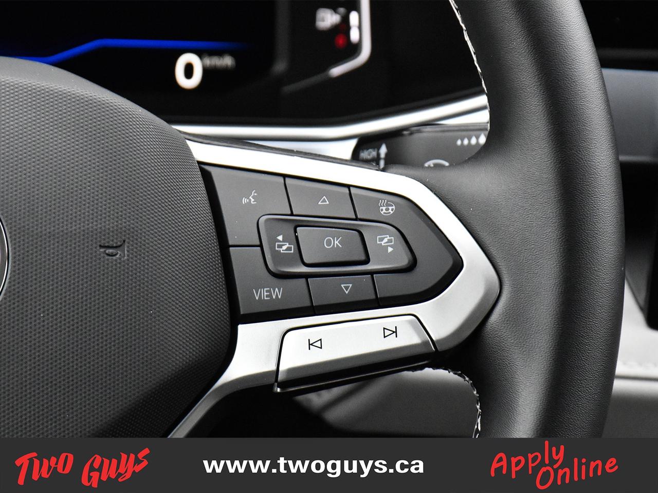 2025 Volkswagen Taos Comfortline AWD   Lease Return   Clean CF Photo