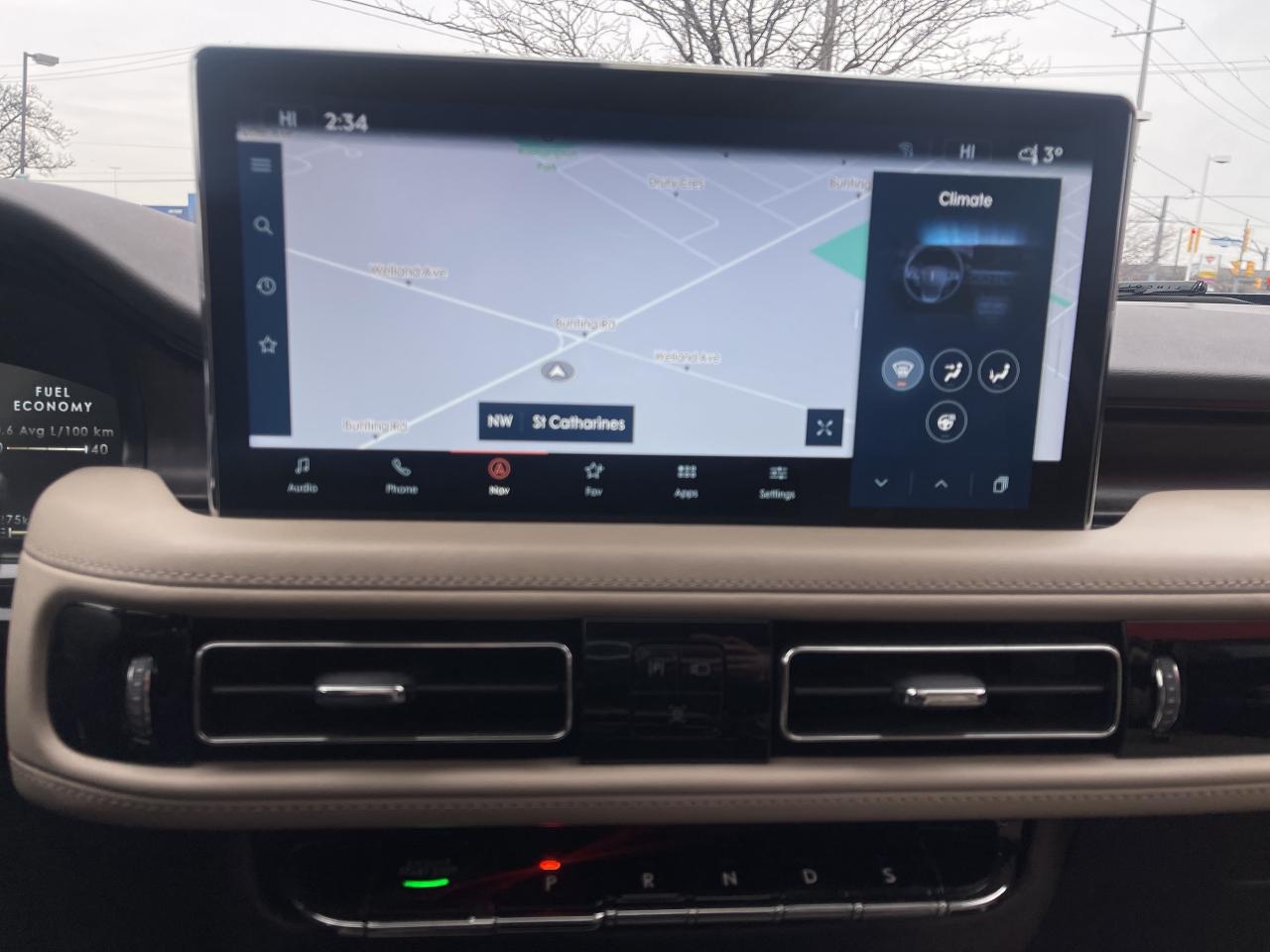 2023 Lincoln Nautilus Reserve 2.7L AWD   Panoroof   Nav   Massage Lthr Photo4