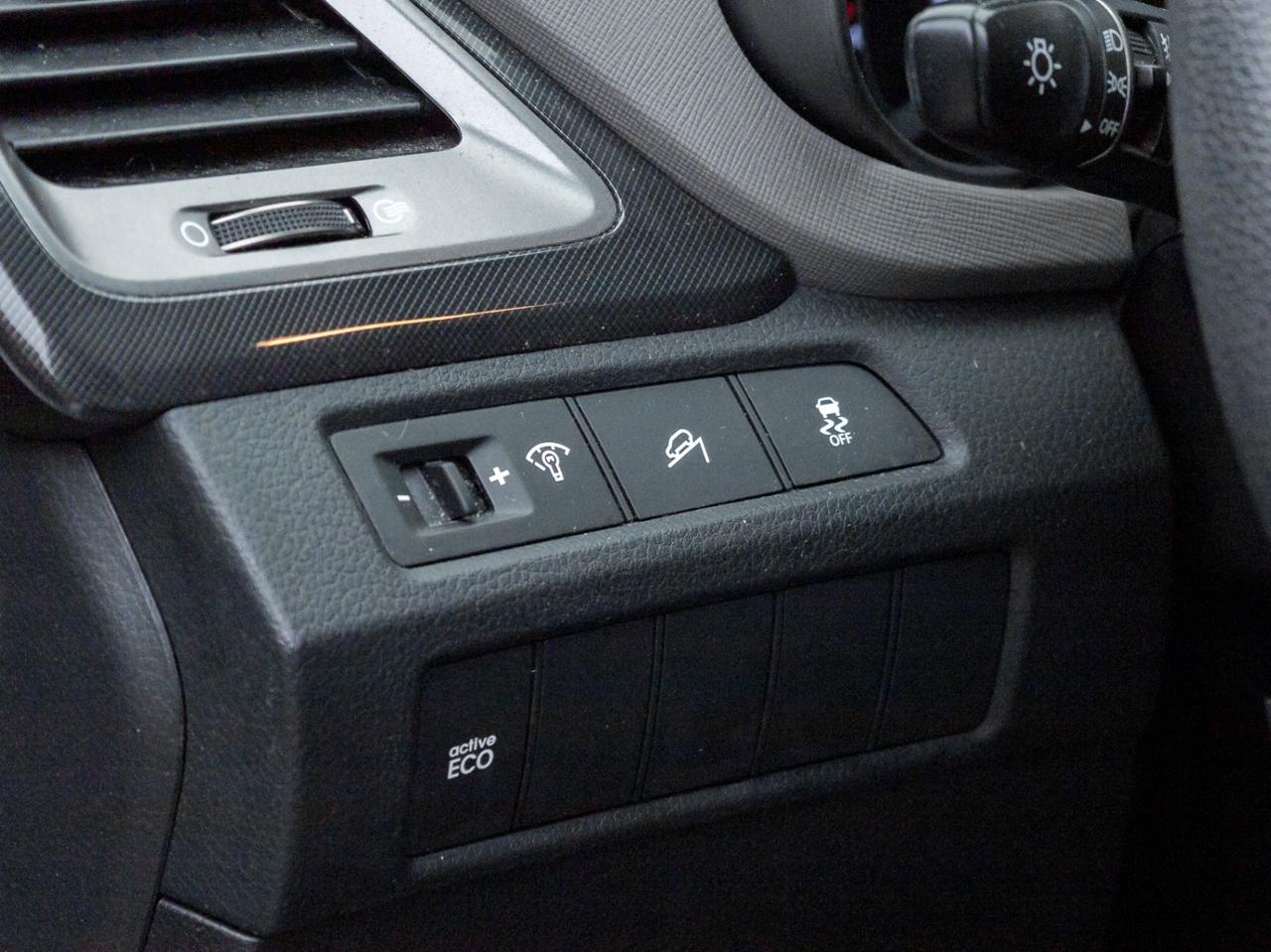 2014 Hyundai Santa Fe Sport -Dealer Serviced-Heated Seats-NO Accidents- Photo
