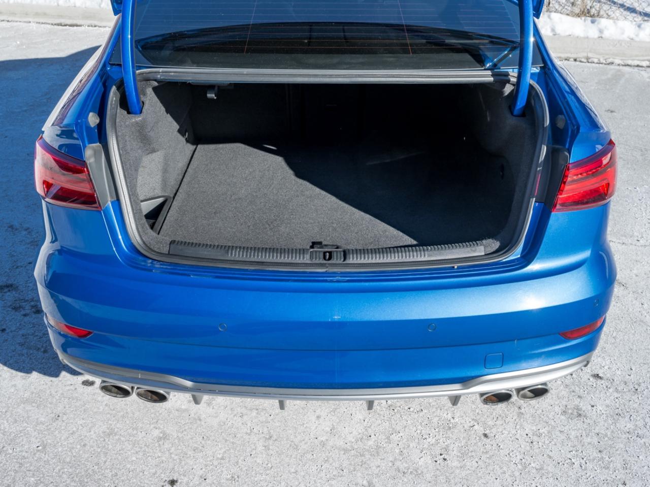 2020 Audi S3 Progressiv 2.0 TFSI quattro, NAV, CAMERA, SUNROOF Photo