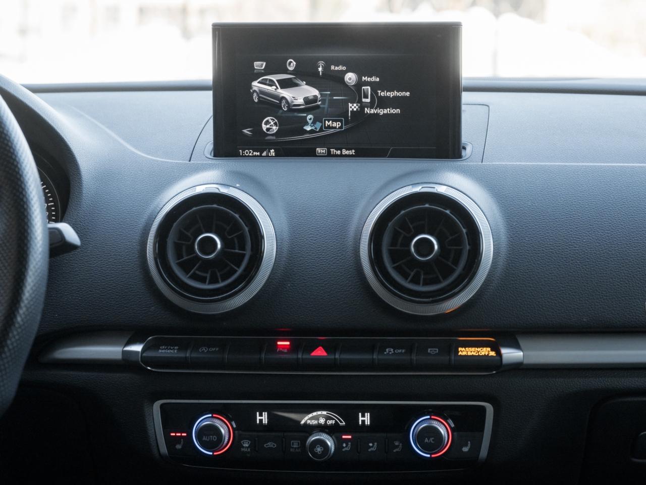 2020 Audi S3 Progressiv 2.0 TFSI quattro, NAV, CAMERA, SUNROOF Photo