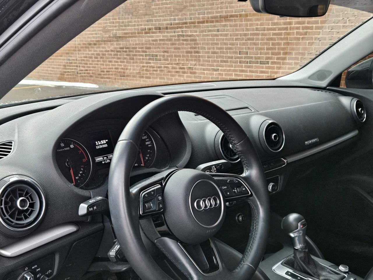 2019 Audi A3 Komfort 45 TFSI quattro, NO ACCIDENT, ONE OWNER Photo