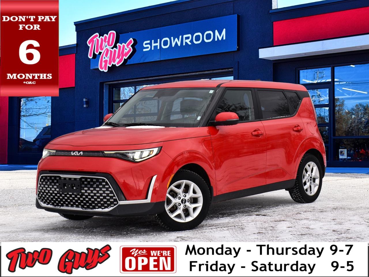 2023 Kia Soul EX   New Tires   Htd Cloth   CarPlay Photo0