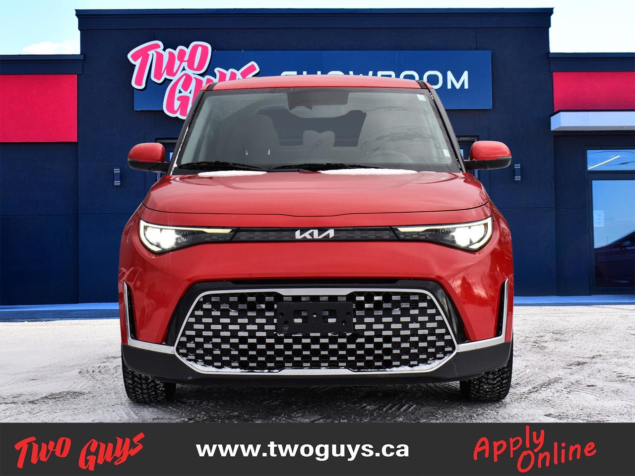 2023 Kia Soul EX   New Tires   Htd Cloth   CarPlay Photo