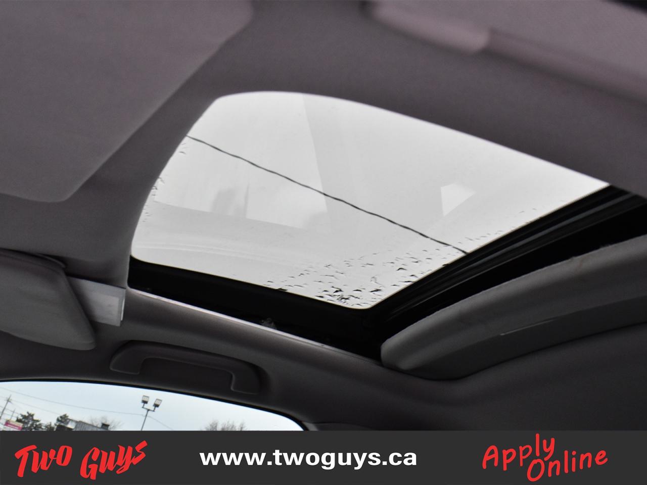 2017 Acura ILX 4dr Sdn Premium Leather Sunroof Remote Start Photo