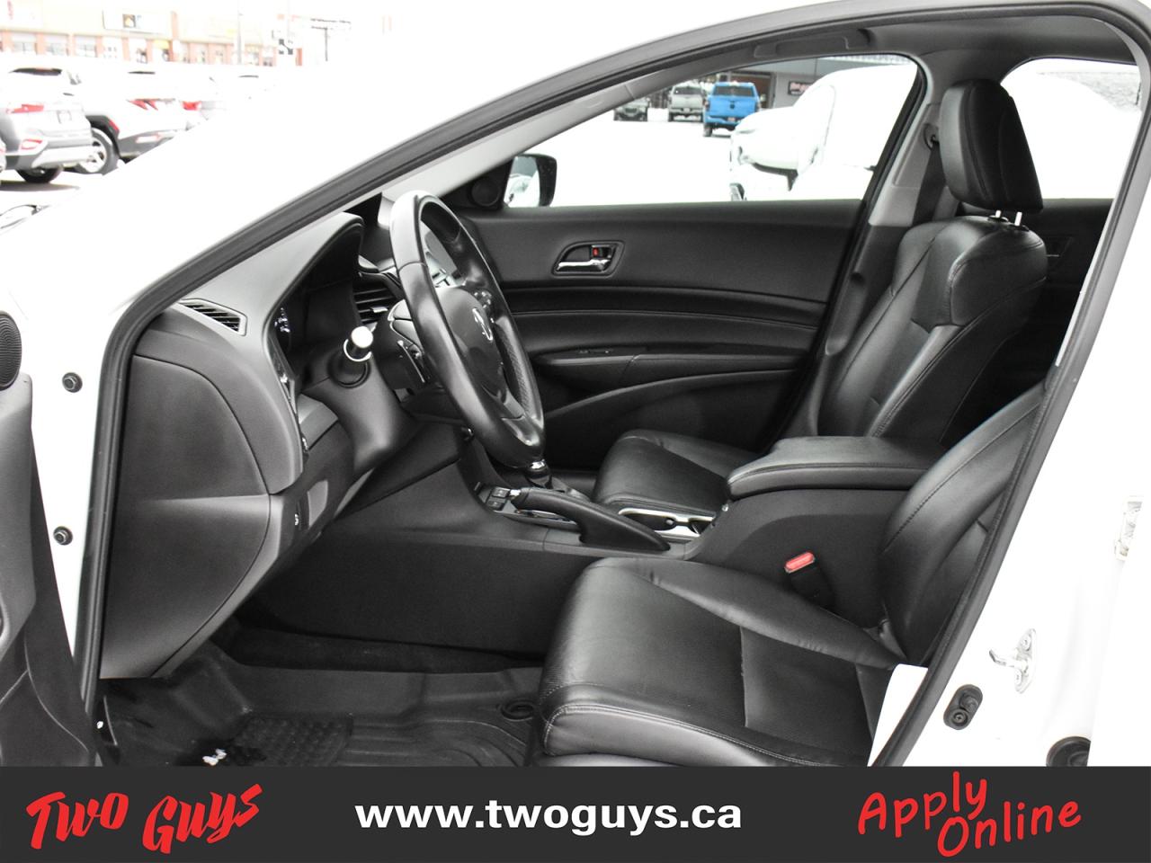 2017 Acura ILX 4dr Sdn Premium Leather Sunroof Remote Start Photo