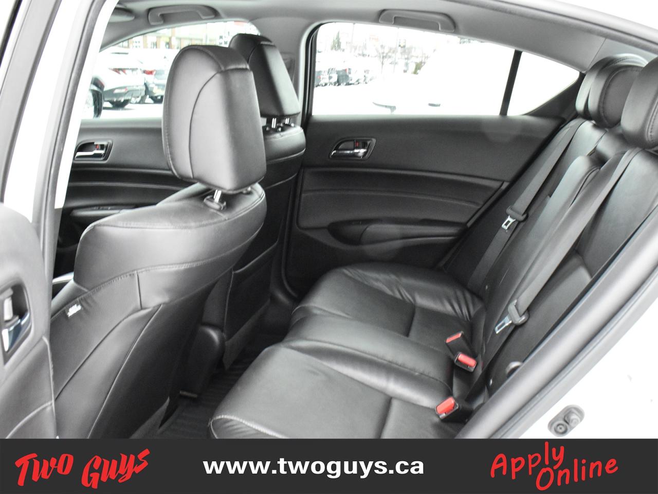 2017 Acura ILX 4dr Sdn Premium Leather Sunroof Remote Start Photo