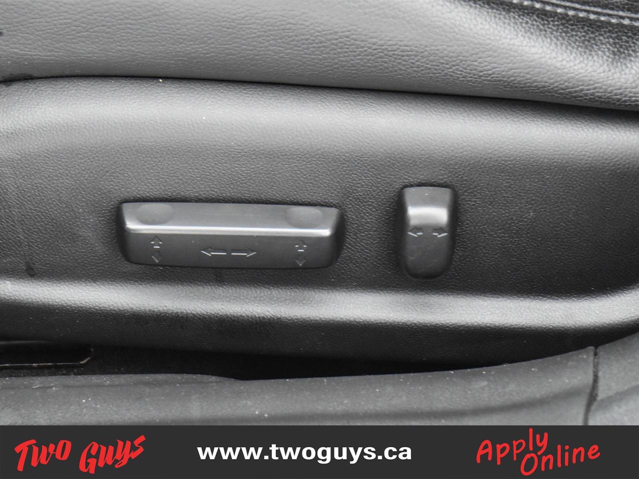 2017 Acura ILX 4dr Sdn Premium Leather Sunroof Remote Start Photo