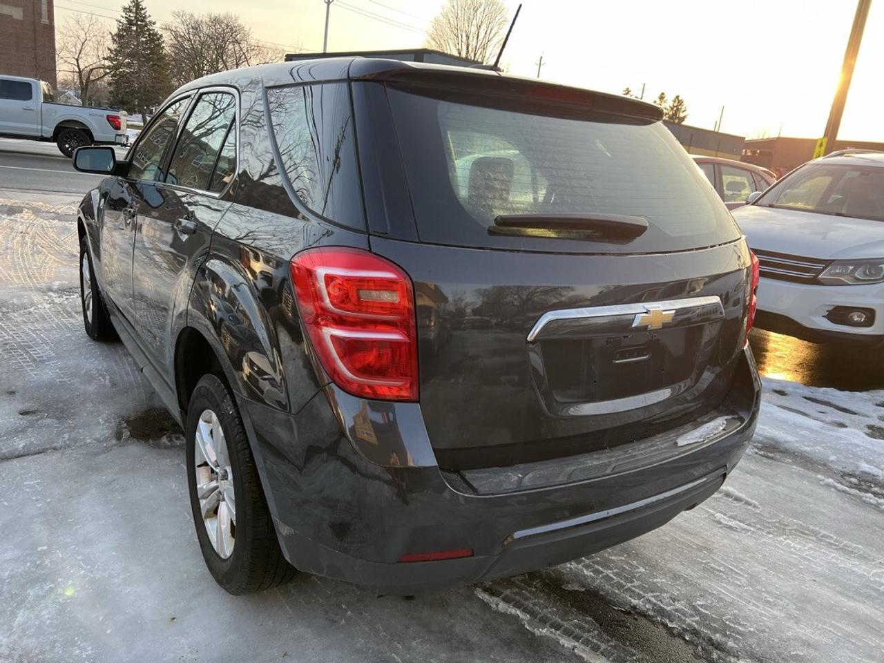 2016 Chevrolet Equinox LS Front-wheel Drive Automatic Photo