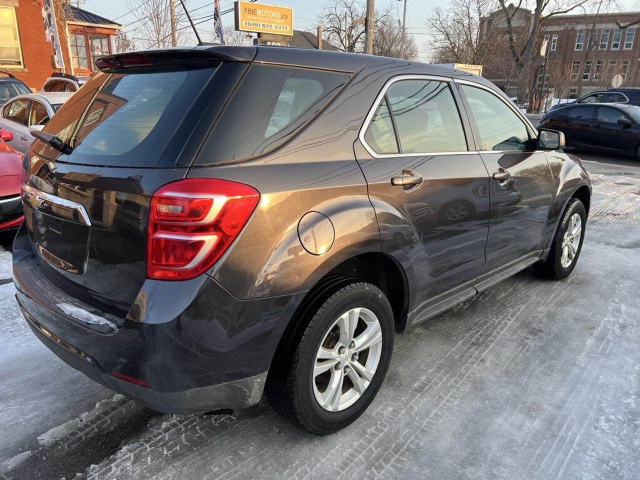 2016 Chevrolet Equinox LS Front-wheel Drive Automatic Photo